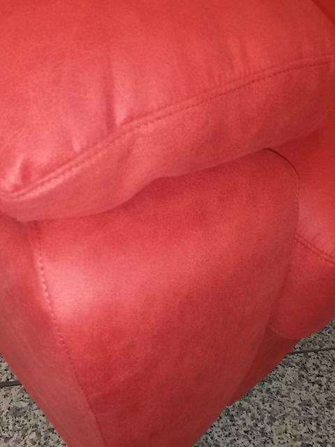 <p>UN CONFORT ASSOLUTO E UN DESIGN ECCELLENTE PER RILASSARSI CON STILE.<br>COMPOSIZIONE COME DA FOTO,DIVANO 2 POSTI CON CHAISE-LONGUE DX/SX TESSUTI E COLORI A SCELTA L 224X162 P 100 H 98 A SOLI 1300,00 , CON POSSIBILITA' DI AGGIUNGERE MECCANISMO RELAX ELETTRICO O MANUALE!!!!<br>POSSIBILITA' DI POTERLO SCEGLIERE ANCHE  2 POSTI  L 160 P 100 H 98 <br>3 POSTI  L 220 P 100 H 98<br>ANCHE IL 2/3 POSTI POTETE SCEGLIERLO CON OPZIONE RELAX ELETTRICO O MANUALE</p>